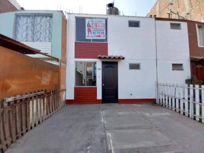 VENDO CASA DE 2 PISOS EN CONDOMINIO RESIDENCIAL ALAMEDA DEL NORTE - CARABAY, 70 mt2, 3 habitaciones