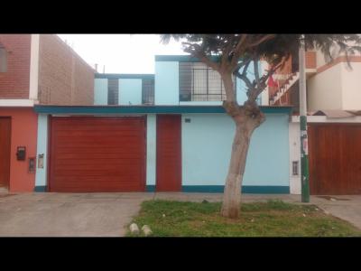 Venta Casa de 2 pisos en Callao,   Activos Institucionales., 3 habitaciones